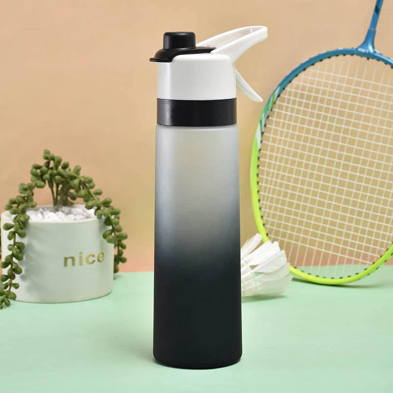 700ml Spray Water Bottle, BPA-Free Eco-Friendly